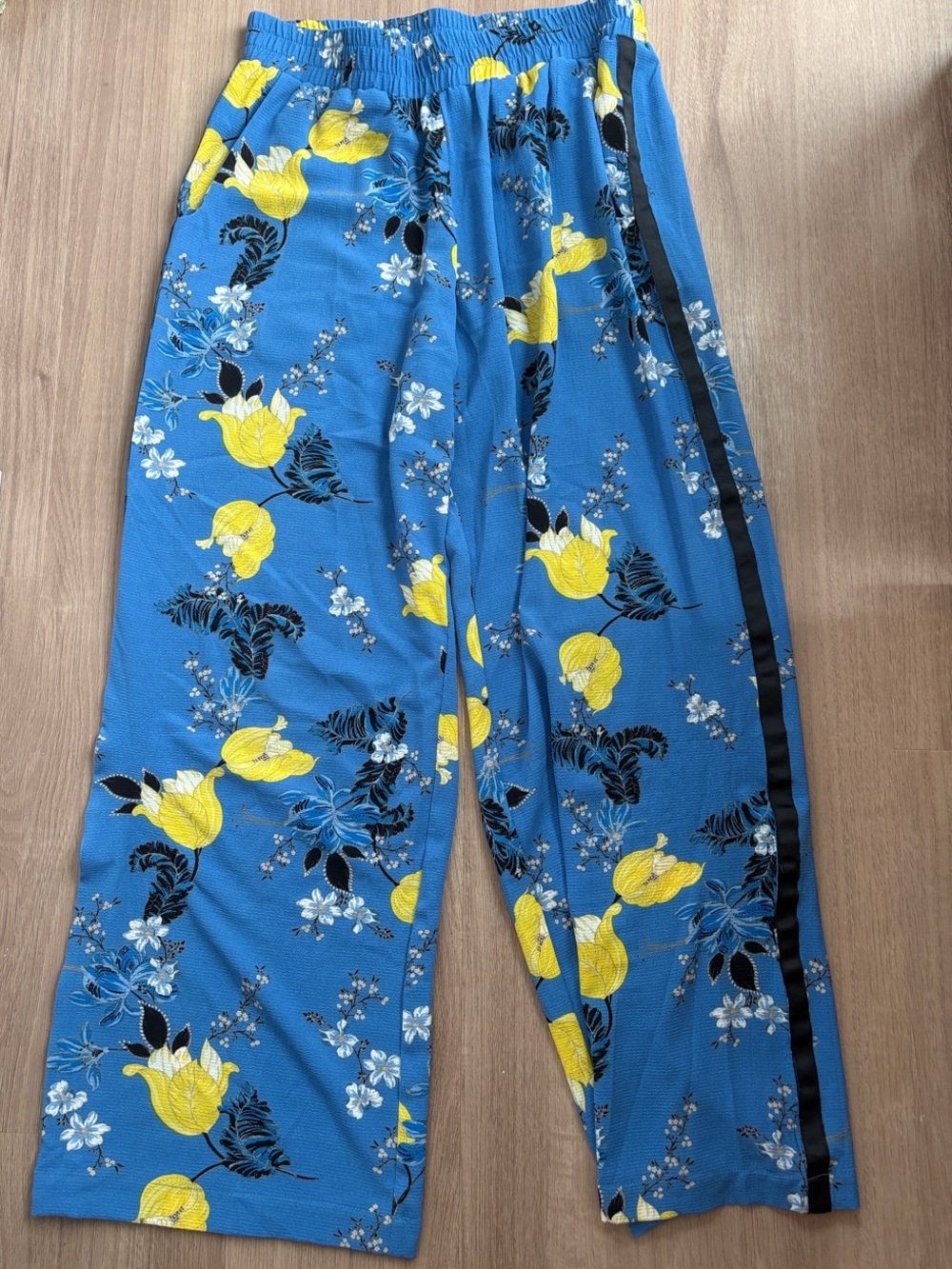 Blue & Yellow Floral Wide-Leg Pants